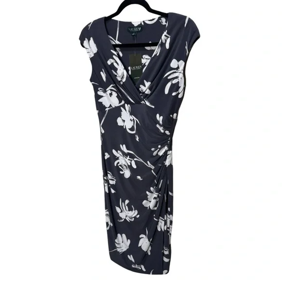 Lauren Ralph Lauren NWT Size 4 Gray White Floral Wrap Dress - Picture 4 of 7